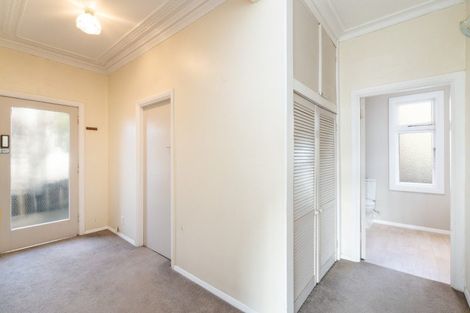 Photo of property in 84 Hazelhurst Pass, Caversham, Dunedin, 9012