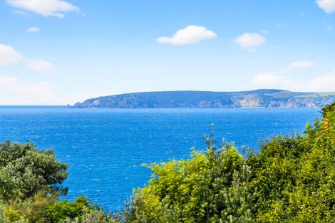 Photo of property in 42 Wonderview Road, Leigh, 0985