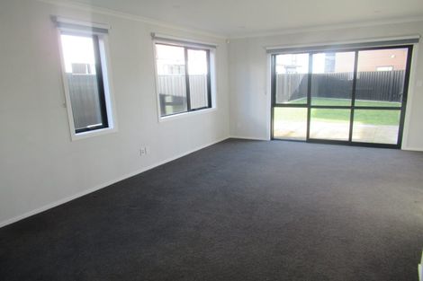 Photo of property in 54 Mawai Hakona Drive, Wallaceville, Upper Hutt, 5018