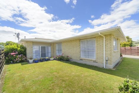 Photo of property in 4 Christian Place, Awapuni, Palmerston North, 4412
