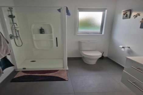 Photo of property in 14 Lori Lane, Coopers Beach, 0420