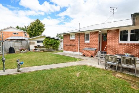 Photo of property in 5 Fairview Place, Feilding, 4702