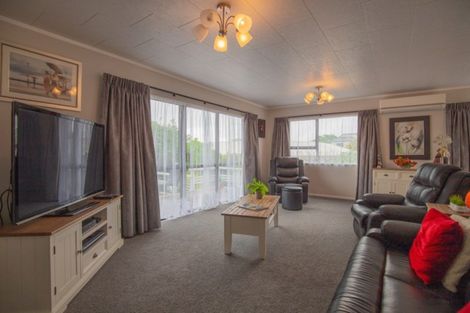 Photo of property in 12 Willow Grove, Morrinsville, 3300