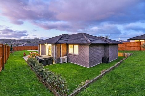 Photo of property in 12 Loader Place, Pokeno, 2402