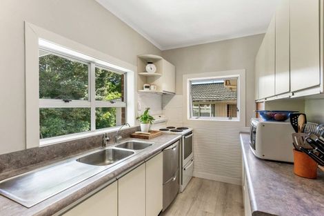 Photo of property in 46 Sale Street, Cockle Bay, Auckland, 2014