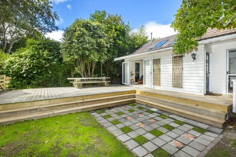 Photo of property in 23a Heretaunga Square, Silverstream, Upper Hutt, 5019