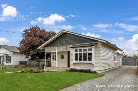 Photo of property in 12 Irving Street, Gore, 9710