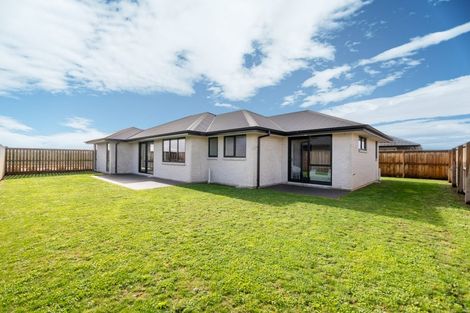 Photo of property in 6 Blackbird Way, Rolleston, 7614