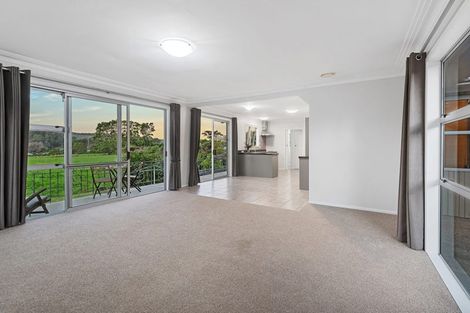 Photo of property in 281 Riverhead Road, Riverhead, 0892