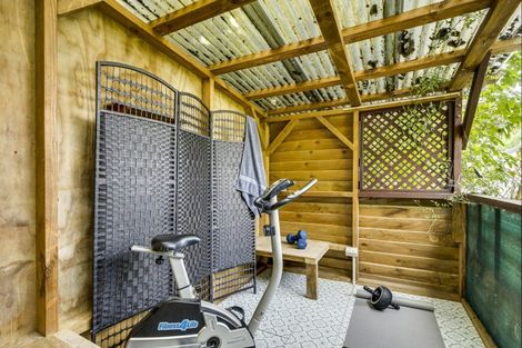 Photo of property in 16 Lucknow Terrace, Hospital Hill, Napier, 4110