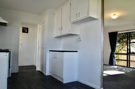 Photo of property in 2/12 Tamworth Close, Manurewa, Auckland, 2102