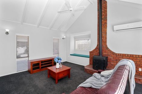 Photo of property in 42 Odlin Crescent, Nawton, Hamilton, 3200