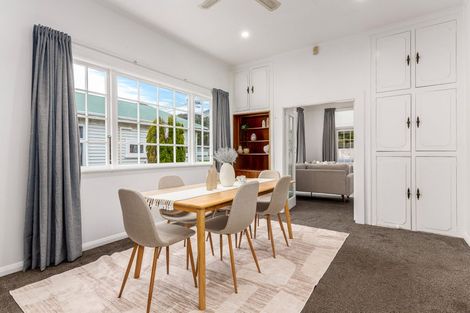 Photo of property in 202 Clyde Street, Island Bay, Wellington, 6023
