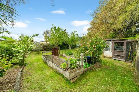 Photo of property in 5 Paton Street, Maymorn, Upper Hutt, 5018