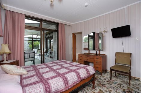 Photo of property in 19 Fitzroy Street, Terrace End, Palmerston North, 4410