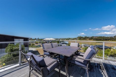 Photo of property in 6 Sandy Lane, Mangawhai Heads, Mangawhai, 0505