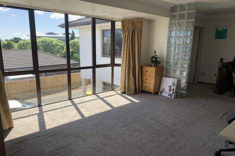 Photo of property in 17 Tide Close, Mount Wellington, Auckland, 1060
