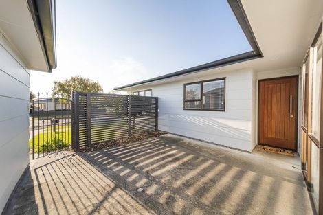 Photo of property in 52a Benmore Avenue, Cloverlea, Palmerston North, 4412