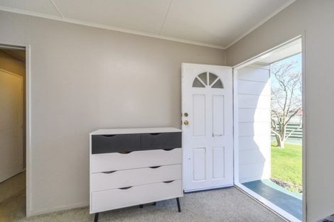 Photo of property in 17 Egmont Place, Westbrook, Palmerston North, 4412