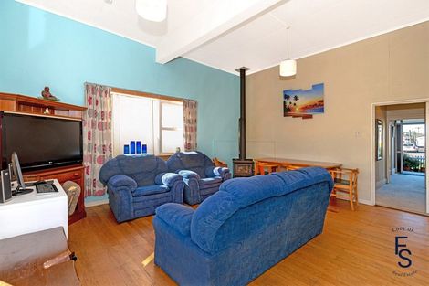 Photo of property in 21 Wellington Street, Te Hapara, Gisborne, 4010