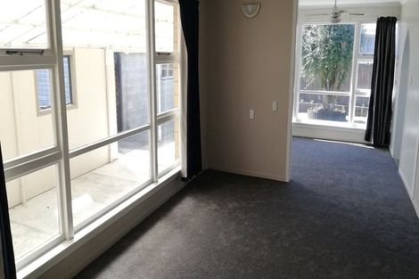 Photo of property in 3 Kathleen Crescent, Hornby, Christchurch, 8042