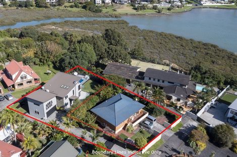 Photo of property in 1/36 Venus Place, Half Moon Bay, Auckland, 2012