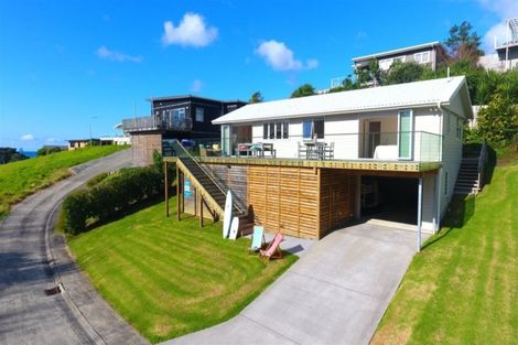 Photo of property in 20 Taranga Road, Langs Beach, Waipu, 0582