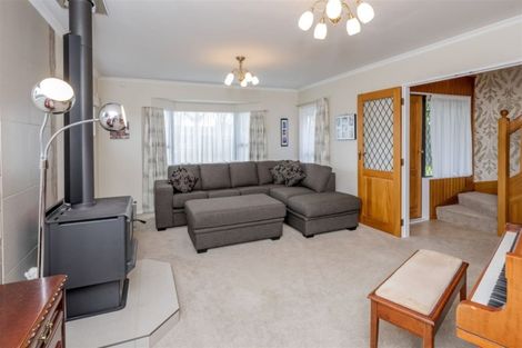 Photo of property in 42 Kent Street, Levin, 5510