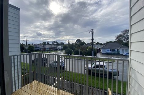 Photo of property in 588b Te Atatu Road, Te Atatu Peninsula, Auckland, 0610