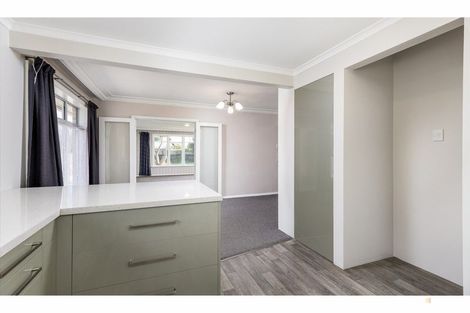 Photo of property in 39 Rhodes Street, Waimate, 7924