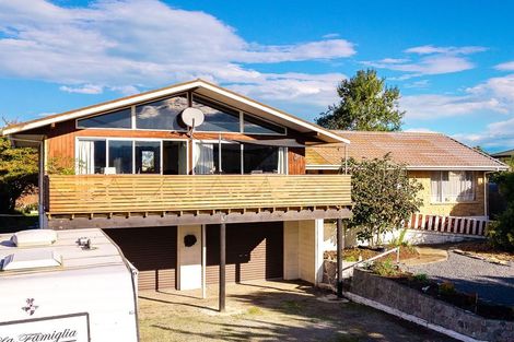 Photo of property in 11 Exeter Street, Waimate, 7924