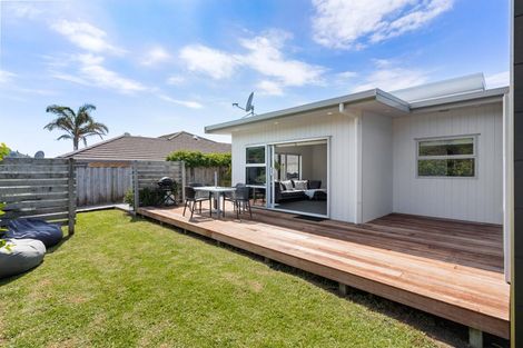 Photo of property in 38 Browns Drive, Waihi Beach, 3611