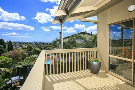Photo of property in 14 Galaxy Drive, Mairangi Bay, Auckland, 0630