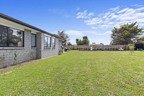 Photo of property in 22 Cabernet Court, Te Kauwhata, 3710