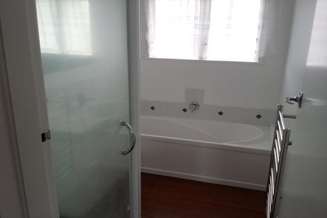 Photo of property in 12 Forest Lake Road, Forest Lake, Hamilton, 3200