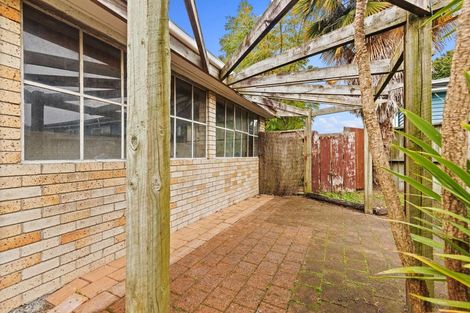 Photo of property in 25 Coleridge Drive, Enderley, Hamilton, 3214