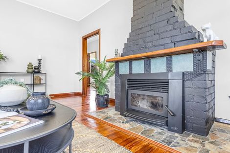 Photo of property in 7a Nathan Place, West End, Palmerston North, 4412