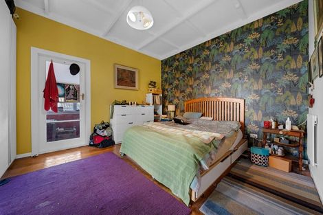 Photo of property in 117 Hutchinson Avenue, New Lynn, Auckland, 0600