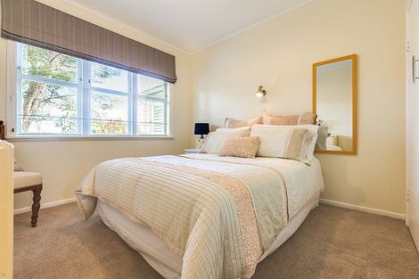 Photo of property in 1/19 Edgeworth Road, Glenfield, Auckland, 0629