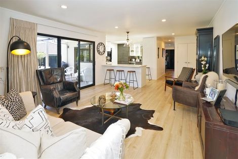 Photo of property in 6 Munro Place, Flagstaff, Hamilton, 3210