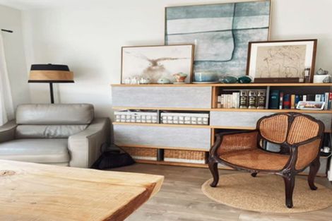 Photo of property in 41a Peach Road, Glenfield, Auckland, 0629