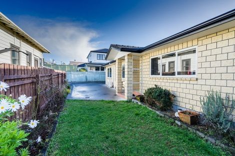 Photo of property in 10a Spring Street, Papatoetoe, Auckland, 2025