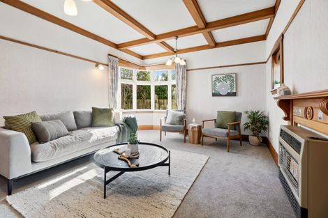 Photo of property in 297 The Parade, Island Bay, Wellington, 6023