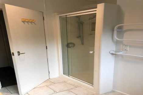 Photo of property in 101 Captain Scott Road, Glen Eden, Auckland, 0602