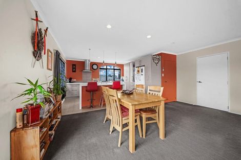 Photo of property in 1/24 Henderson Avenue, Tuakau, 2121