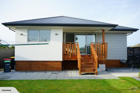 Photo of property in 51 Niven Street, Avondale, Christchurch, 8061