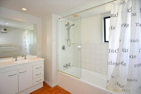 Photo of property in 2/50 Ely Street, Christchurch Central, Christchurch, 8013