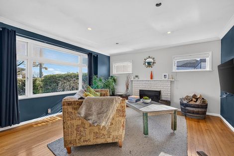 Photo of property in 37 Dublin Street, Martinborough, 5711