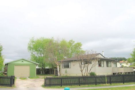 Photo of property in 1 Ryan Place, Richmond Heights, Taupo, 3330