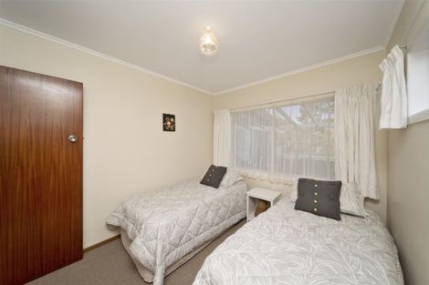 Photo of property in 40 Bear Street, Waverley, 4510